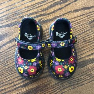 Toddler floral Dr Martens, EUC, size 4.